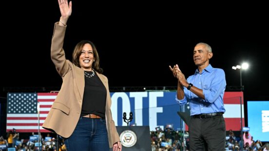 Kamala Haris i Barak Obama